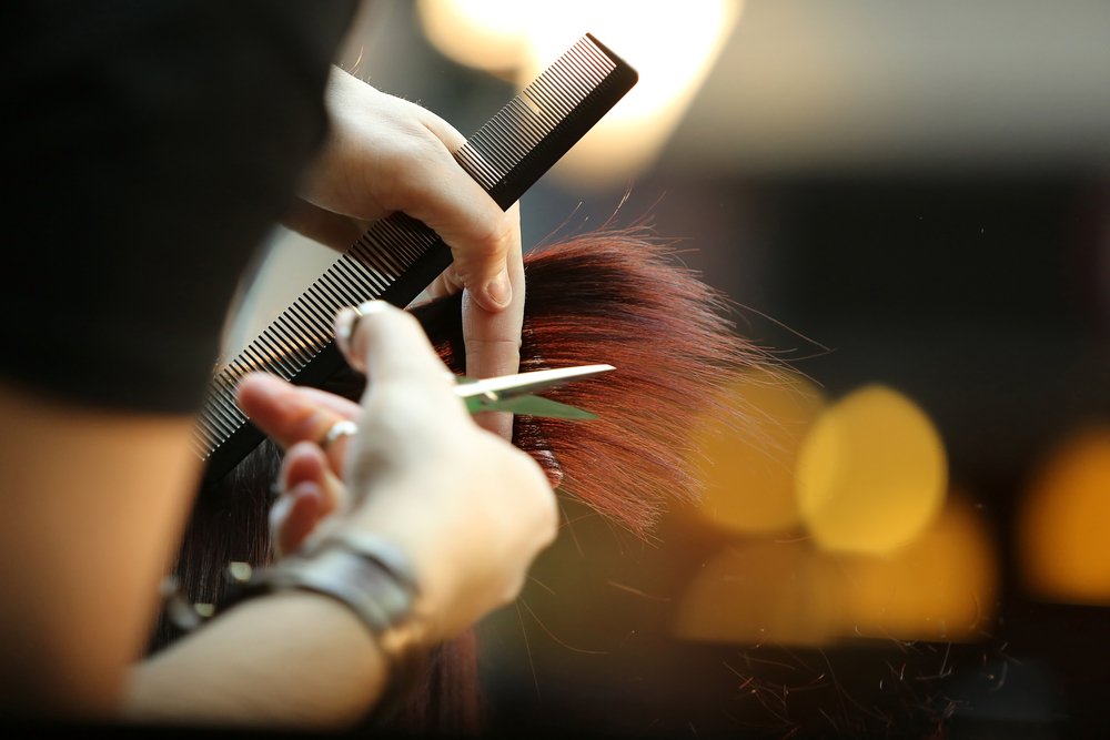How to Find the Best Cosmetology School in Houston for You | Houston  Training Schools